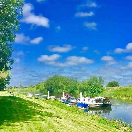 دوغدايك Tattershall المظهر الخارجي الصورة